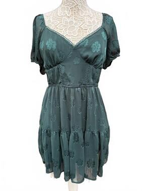 Trixxi Dark Green Puff Sleeve Floral Dress